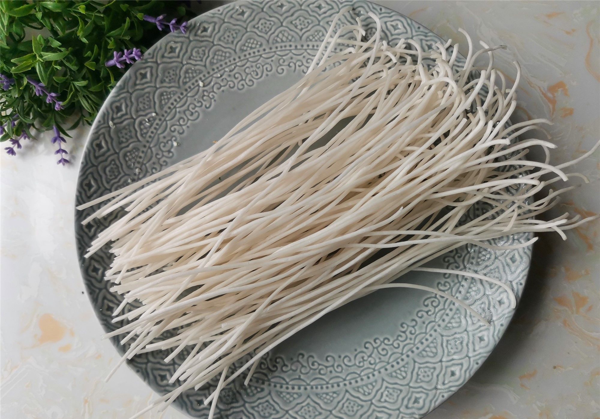 用时|土豆粉条用开水还是冷水泡好?土豆粉条正确泡发方法,不粘不碎