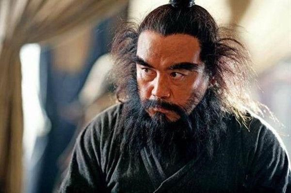 答案|关羽为何瞧不起黄忠?答案其实很简单