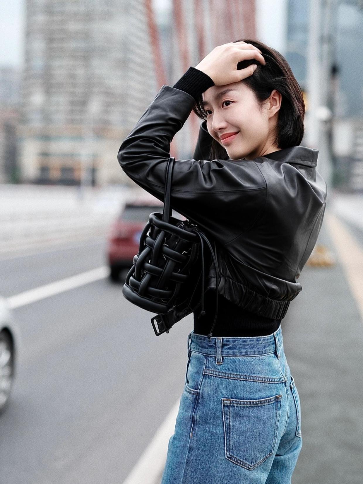 百搭 冬天怎么穿帅气又有格调?试试这些洒脱的皮衣吧,气场全开又百搭