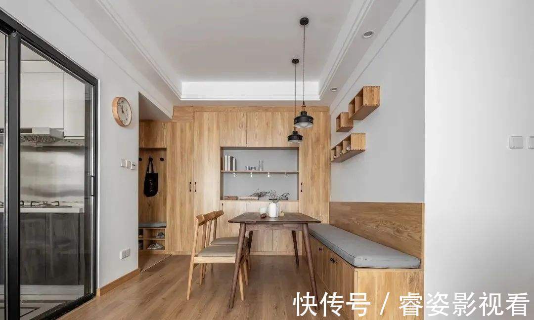装修设计|家里不要买餐桌了,头次见有钱人家用这种设计,好看实用又省空间