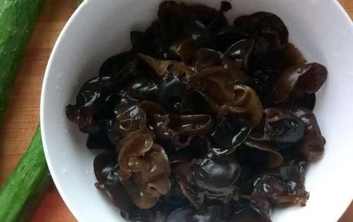 克星|血栓的“克星”被发现了,经常吃一点,血液干净,血栓不来扰