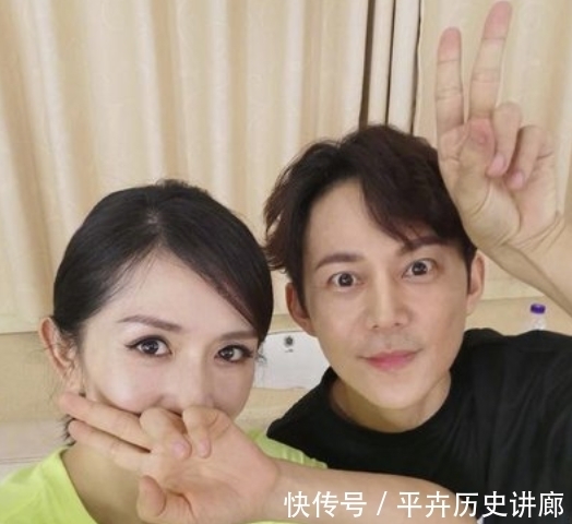 名字|秦海璐不相信男女之間有純友誼,網(wǎng)友彈幕狂發(fā)這兩位的名字