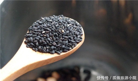 饮食习惯|想要宝宝生的更漂亮，那么孕妈妈怀孕的时候就要注意饮食，平时多吃这几样东西