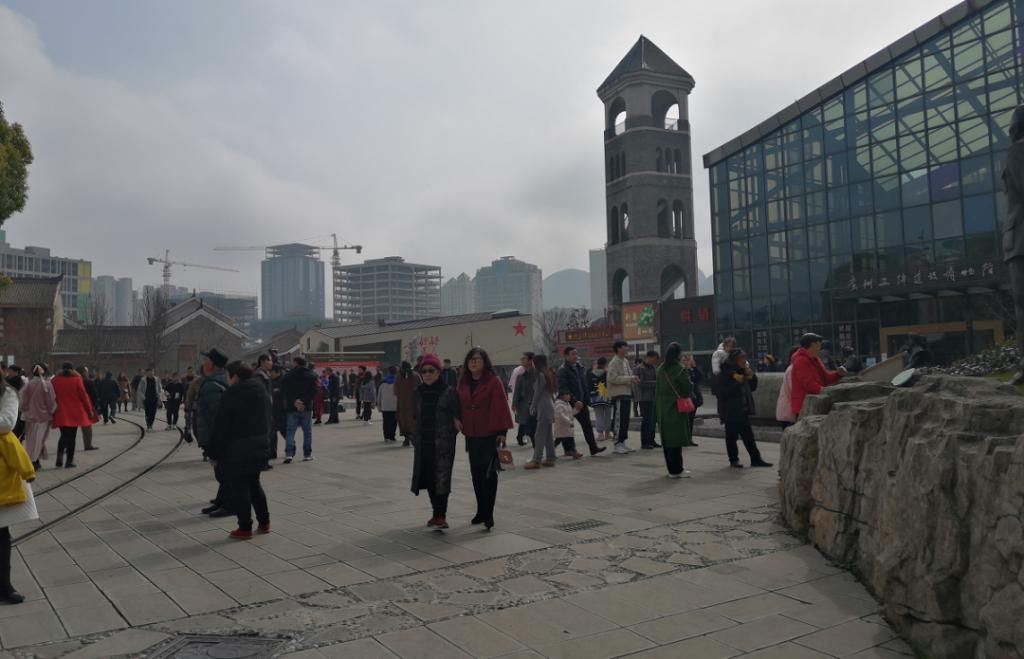 中年|春节假期钟山区旅游市场供需两旺