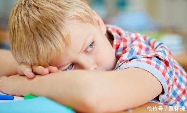 家长不以为然的这细节,却可能是孩子最后一根稻草,即便他才4岁