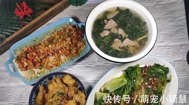 38岁老阿姨晒晚餐，4道菜好丰盛，朋友：真自律，难怪吃不胖