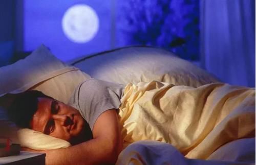 身体|为什么人到中年会发胖?三个原因尽早发现,用五个方法来避免