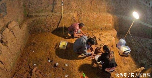 盗墓史上少有的耐心,直接在王陵上住了二十多年,最终成功盗宝!