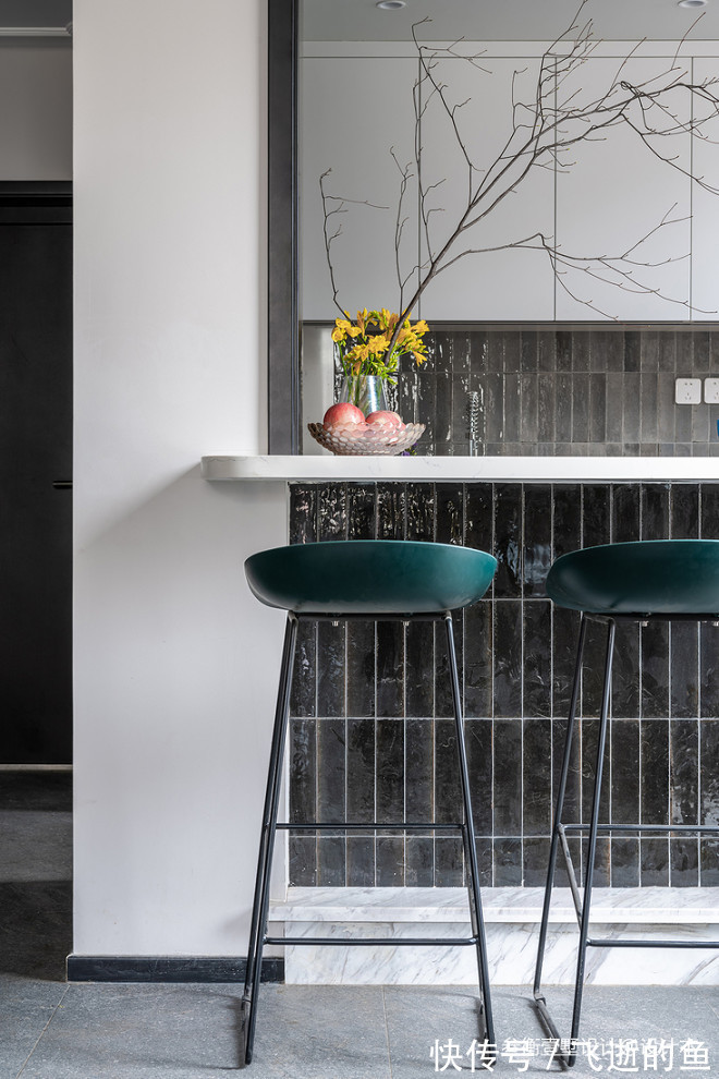 复式|140平米复式现代简约风