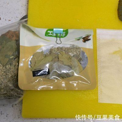 红烧肥肠|红烧肥肠比卖的还好吃，简单易做味道棒