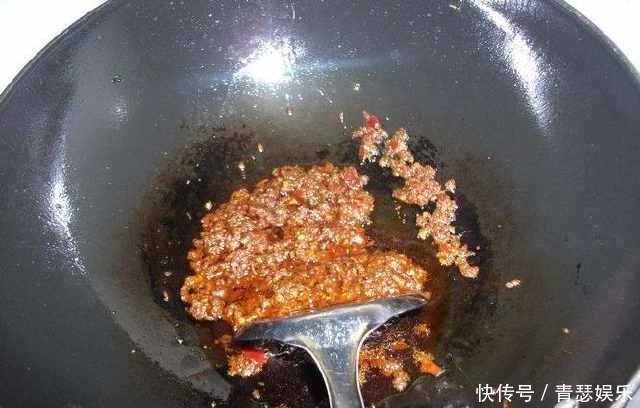 水煮鱼|第一次做水煮鱼,没想到竟然很成功,都来试试吧