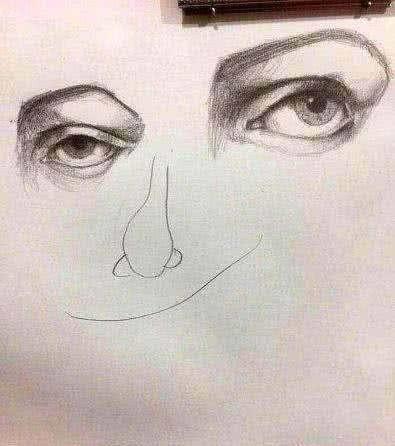 老师$有种“懒”叫画到一半不想画了,美术生任性收尾,让老师又气又笑