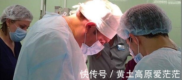 医院|俄罗斯16岁女孩胃不适送医院，手术后取出一大团头发，重达一斤！