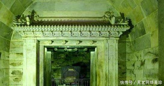 陵墓|修建慈禧陵墓时他被砸晕而躲过一劫，孙殿英能盗墓成功，全凭他！