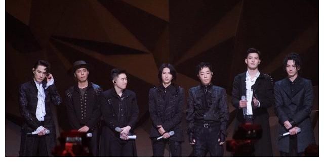 逆风|《披哥》四公:李承铉组靠团战逆风翻盘,赵文卓组垫底一点不意外