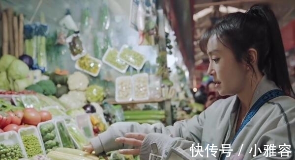 毛錢|秦嵐逛菜市場時的表現過于節(jié)儉,連5毛錢都要省,也太接地氣了