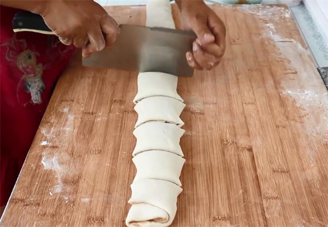 3g|教你在家做麻酱烧饼,香酥爽口,做法简单,轻松搞定一家人的早餐