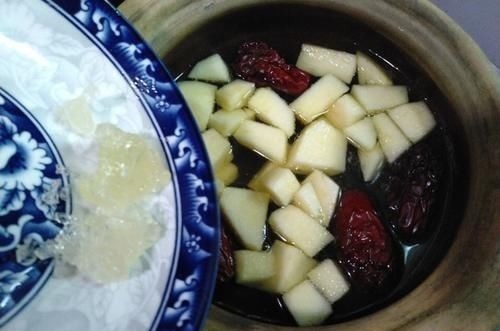 天敌|失眠“天敌”被发现,2元煮一大碗,常吃睡得香,一觉到大天亮