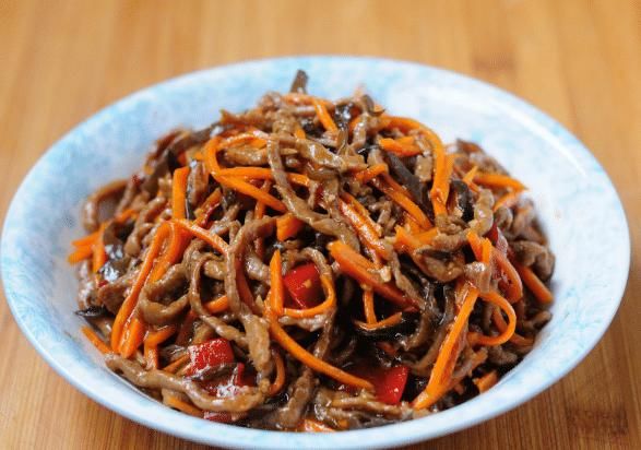 道菜|吃川菜,一定少不了这道菜,价格实惠,鲜香下饭,每次做都能吃光