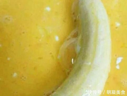 甜品店的炸香蕉是这样做的原来技巧这么简单,2分钟就学会