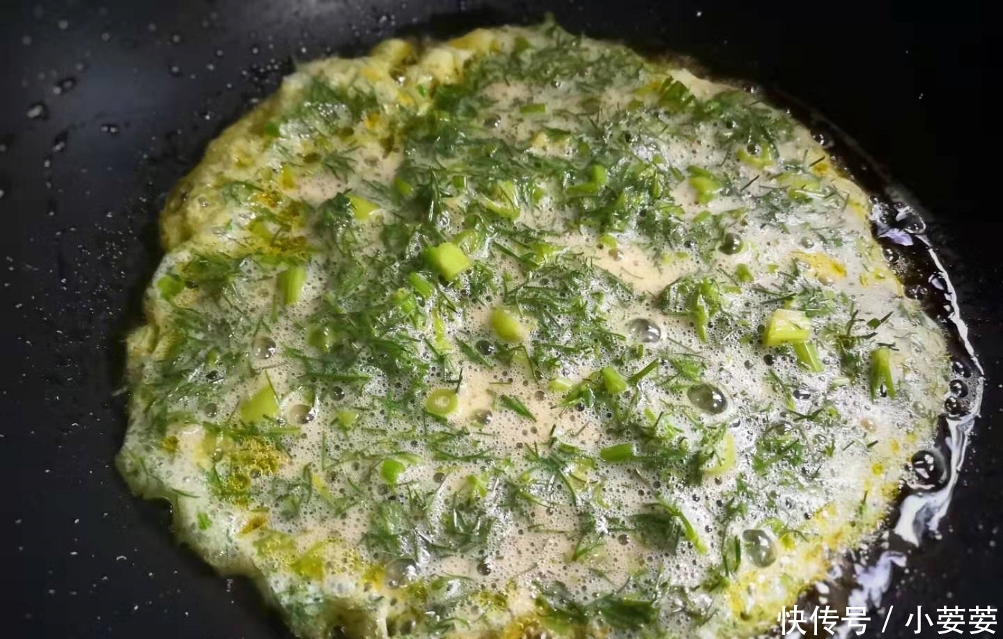 鸡蛋和这是绝配,晚饭炒一盘,隔天排宿便,小腹平坦,皮肤水灵