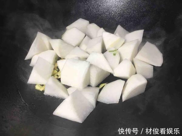 这道菜|补钙别总喝牛奶了,它才是“天然钙库”,家家必备,不知道真亏了