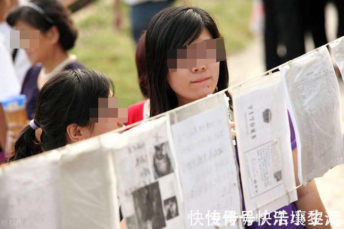 顾家庭|为了能生出一个儿子,曾宪春共怀孕五次,子宫就像一个“蜂窝”