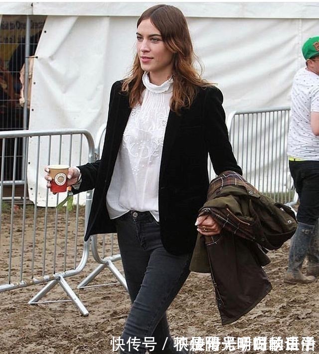 造型 从利落造型到飘逸浪漫,用发型创造风格变化,这3款推荐给你