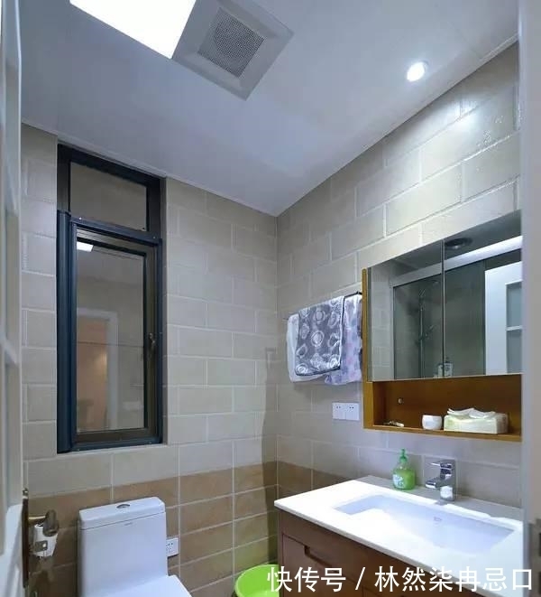 餐厅|90㎡三房,一进门是餐厅,设卡座实用又漂亮!给大家参考一下