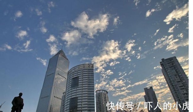 购房者|15天不到就贬值30万,买房人要求补差价,开发商提了一个要求