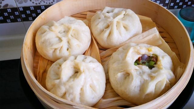 营养|秋天,此菜再不吃就过季了,营养极高,一次买3斤,蒸包子吃最香