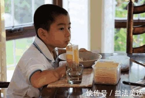 危害|超市这些东西，比辣条危害大还没营养，可家长们还常去买