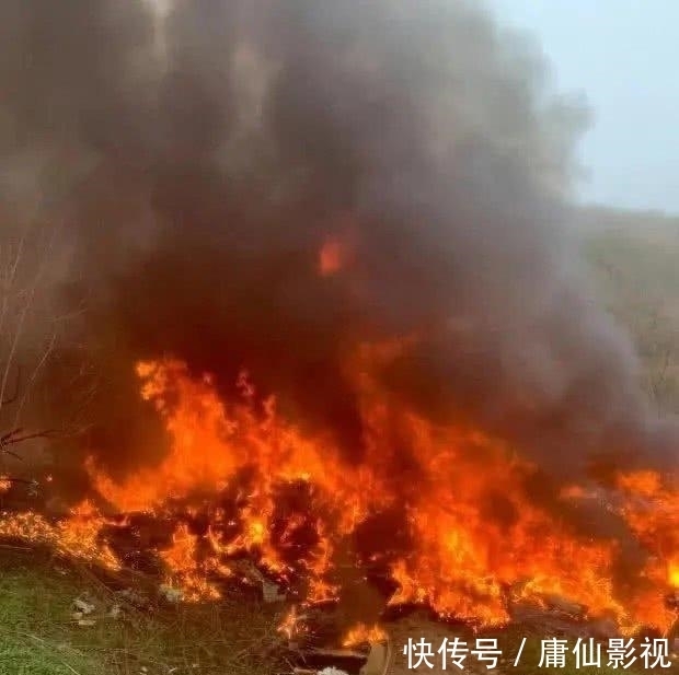 尸检|科比尸检报告细节图公布,妻子瓦妮莎签字,医学修整图让人落泪