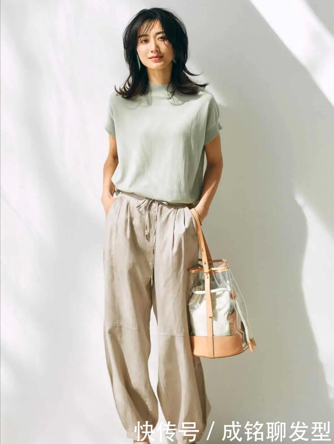 减龄|40+的女人穿裤装更显气质，这样搭配显瘦又显腿长，优雅时尚减龄