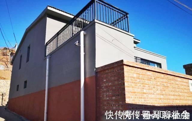 自建房|实拍丨这栋二层自建房在村里很风光给想建房的朋友参考一下