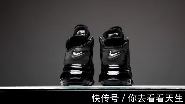 yeezy 一年 365 天都穿不腻的黑魂狂潮,黑的也太帅了