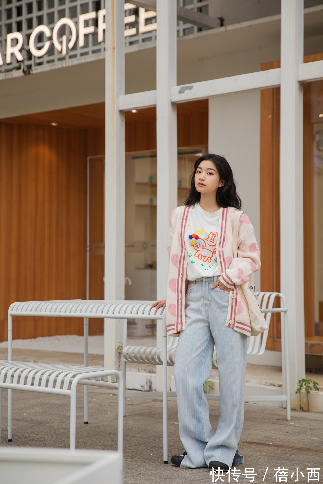 格纹裤|今秋流行这些“显瘦神裤”，一键拉伸腿长，效果堪比换腿