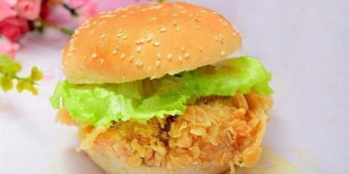 到底|肯德基汉堡卖19元,德莱士汉堡卖5元,价格差距这么大到底有什么不同