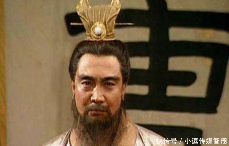 枭雄|他是三国第一猛将,却被两大枭雄联手害死,死后被人诟病千年