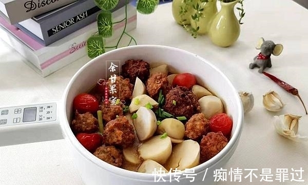此菜零厨艺,将肉丸子与这食材同搭配,炖一炖上桌,光盘不浪费