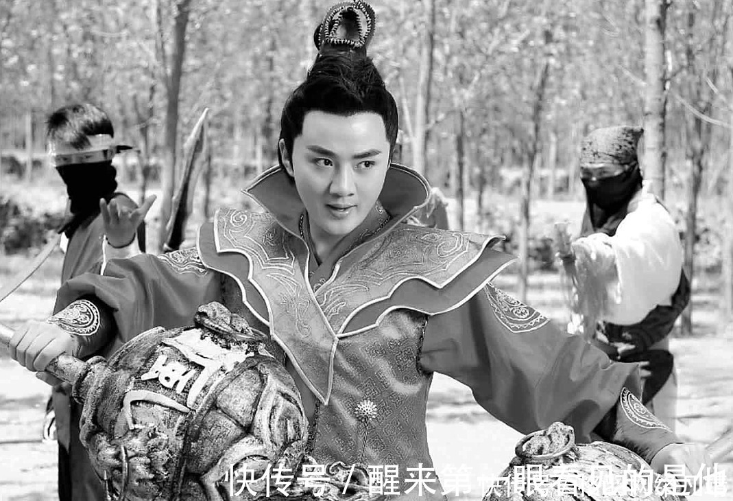 盔甲|古代战将为何遇见使锤的人为就躲着走？战锤有个隐秘功能令人生畏