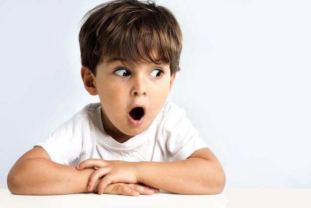 本领|宝宝出生后就有3个神奇本领 超过时间未消失 暗示身体异常！