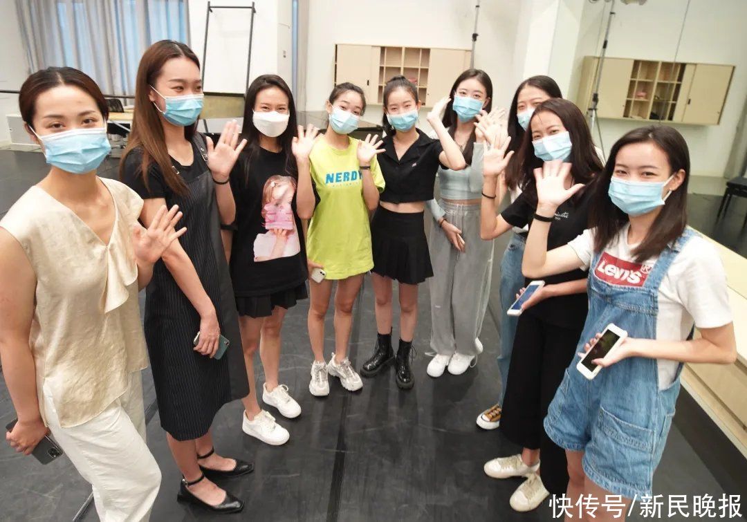 郭新洋|“电波”外援都长啥样？