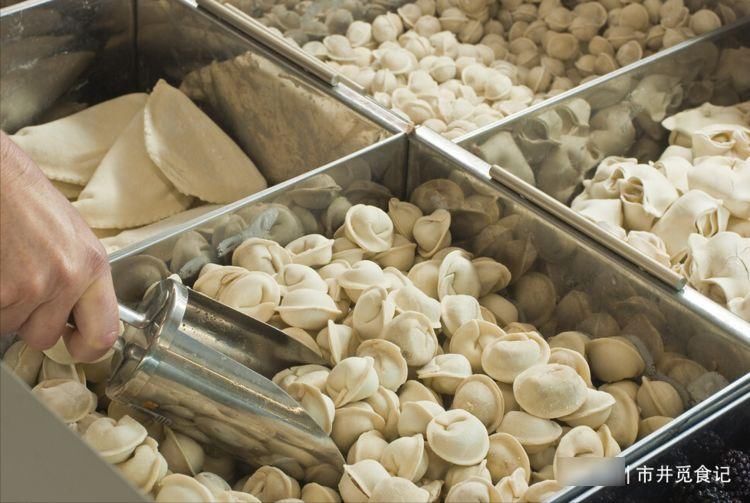煮速冻饺子，用开水煮还是冷水煮？方法对了，和新鲜饺子一样好吃