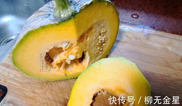 平底锅|自从知道南瓜可以这样吃,我家米粉就不做锅边了,早餐煎一盘真香!