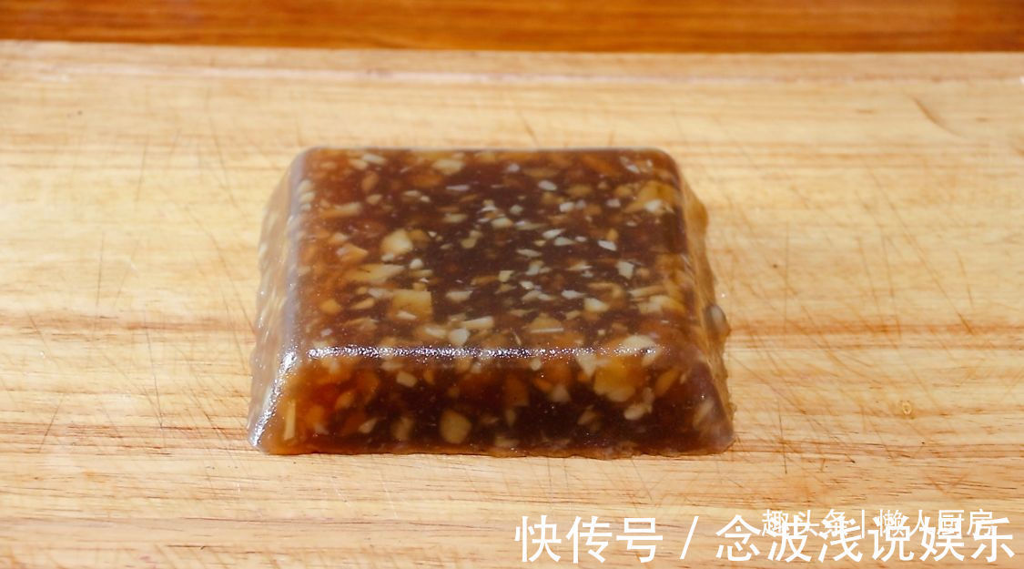 马蹄|这种马蹄糕卖3元多一斤,吃起来软软弹弹,里面脆脆的