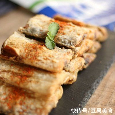 早晨来一碗干炸舟山带鱼,大人小孩都爱吃