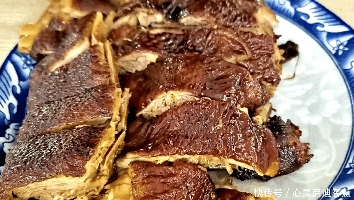  冬天少吃猪肉多吃它，简单一做酱香浓郁又鲜嫩，上桌家人都爱吃