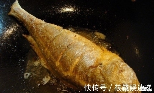 煎鱼万万不可直接下油锅!记住3点,保证煎好的鱼不破皮也不粘锅