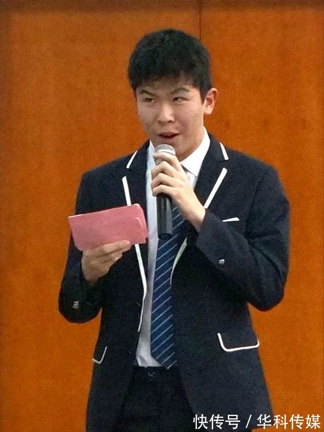 英文！北京潞河国际英文读书分享会精彩纷呈